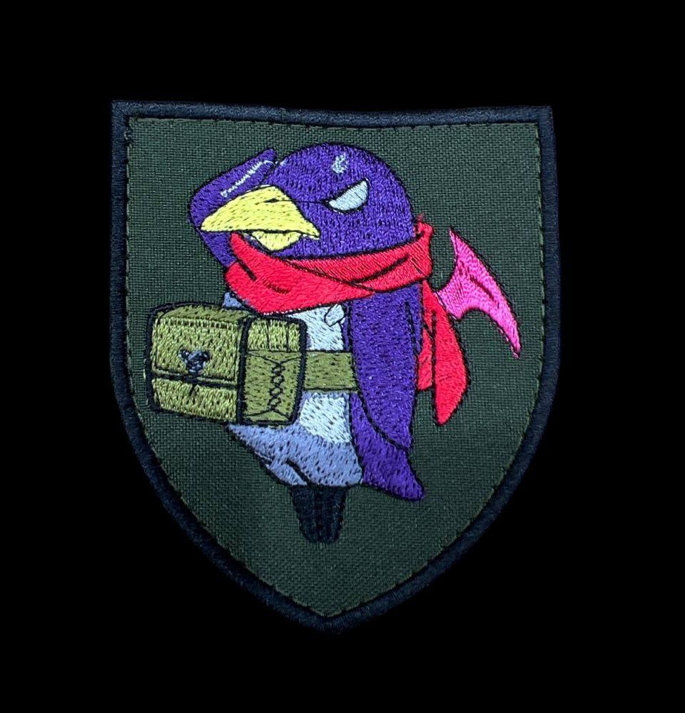 Шеврон, нарукавный знак с вышивкой Дронщик сумка, шеврон на липучке, 9х8 см (Ш АБ44 дронщик сумка)