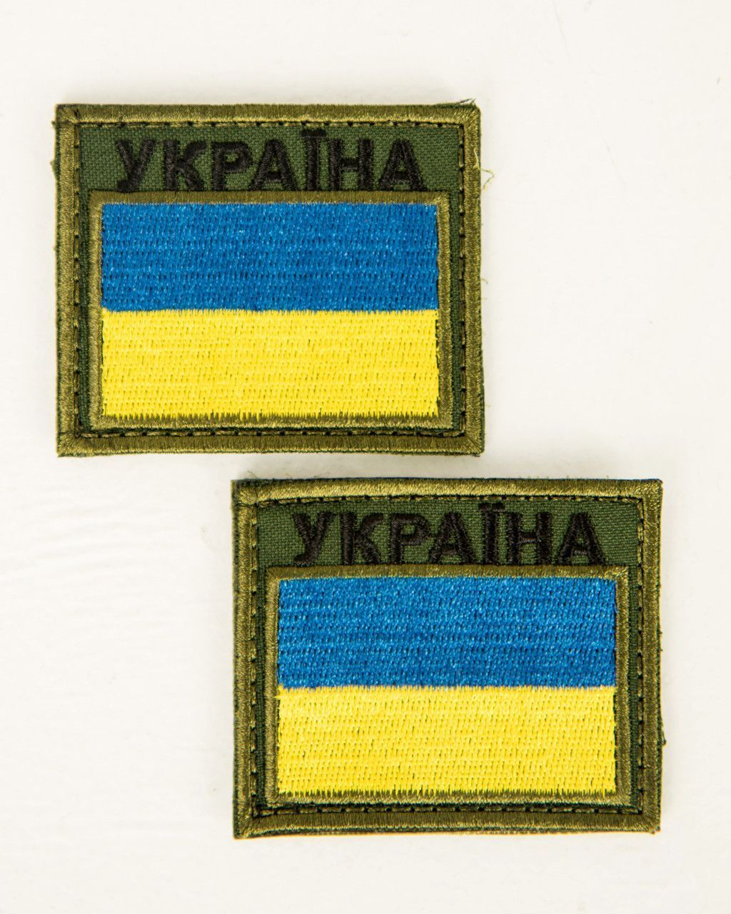 Шеврон, нашивка, нарукавная эмблема на липучке Флаг Украины с надписью Украина Размер 60&times;70мм (Ш_прапор України на оливі)